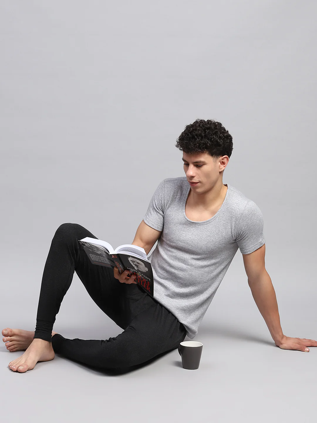 Men Black Solid Thermal Lower - Image 2