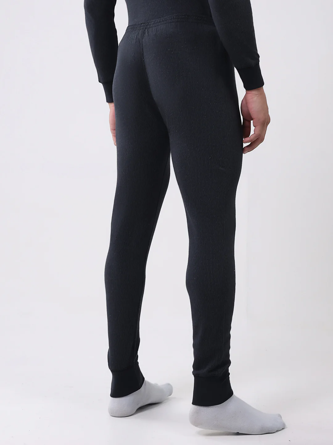 Men Black Solid Thermal Lower - Image 5