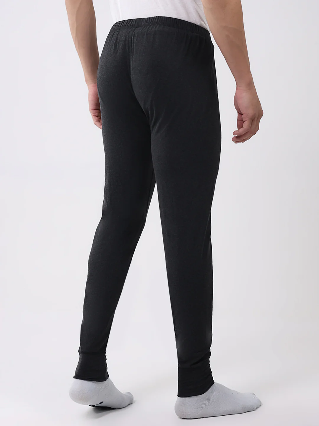Men Black Solid Thermal Lower - Image 5