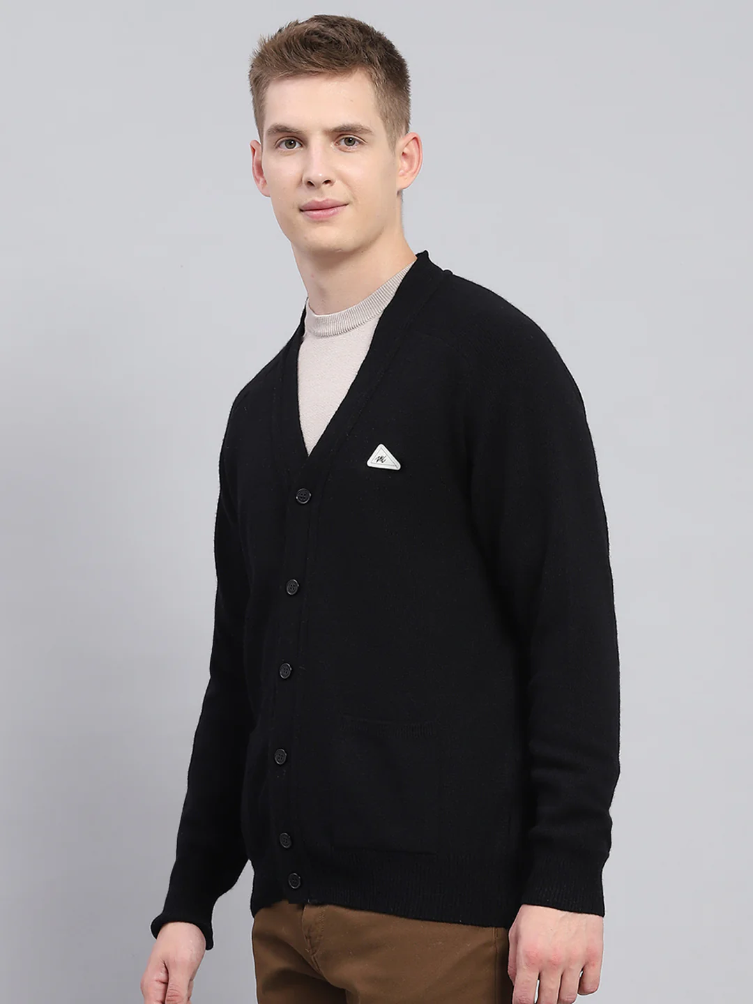Men Black Solid V Neck Full Sleeve Cardigan - Image 3