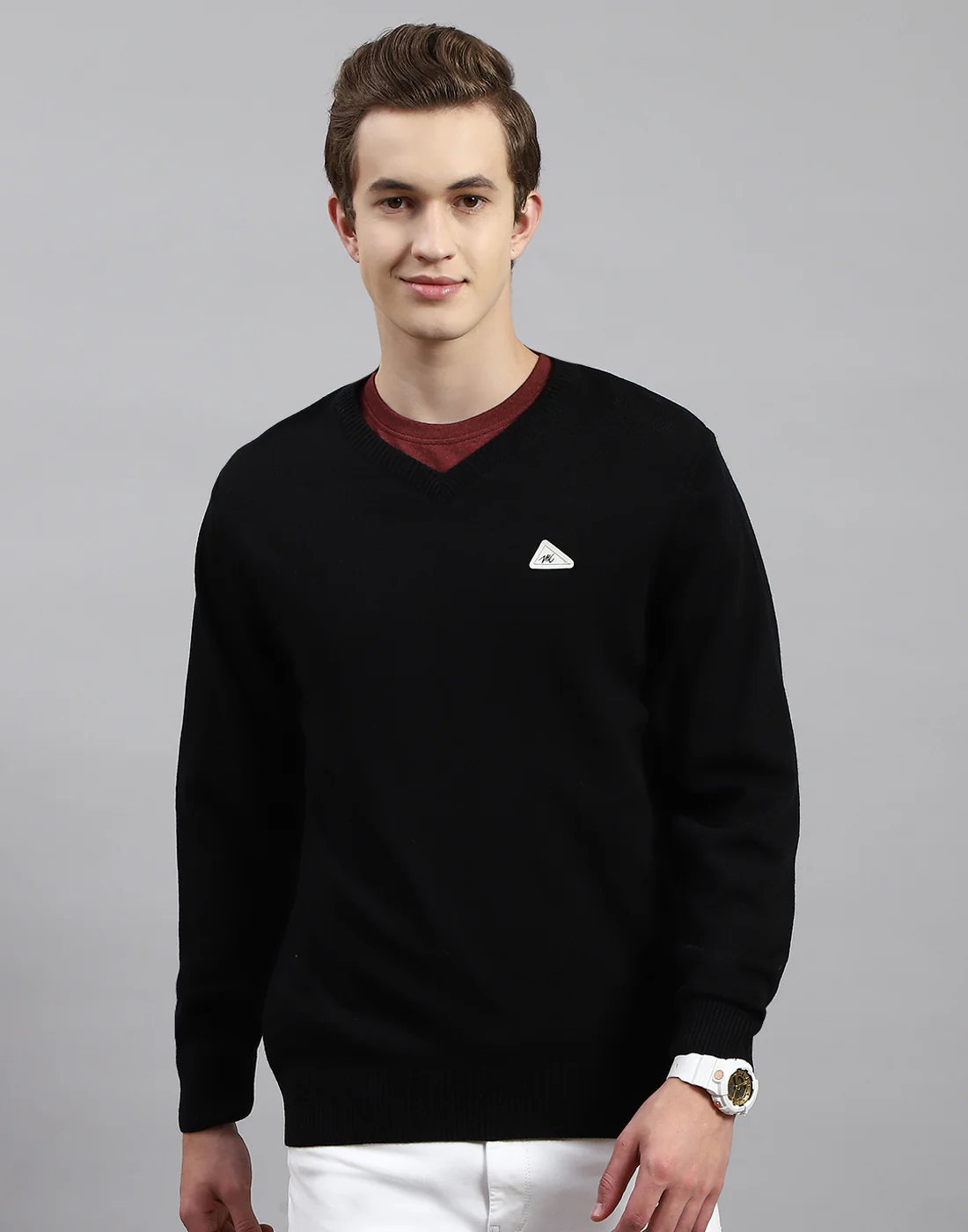 Men Black Solid V Neck Full Sleeve Pullover - Image 3