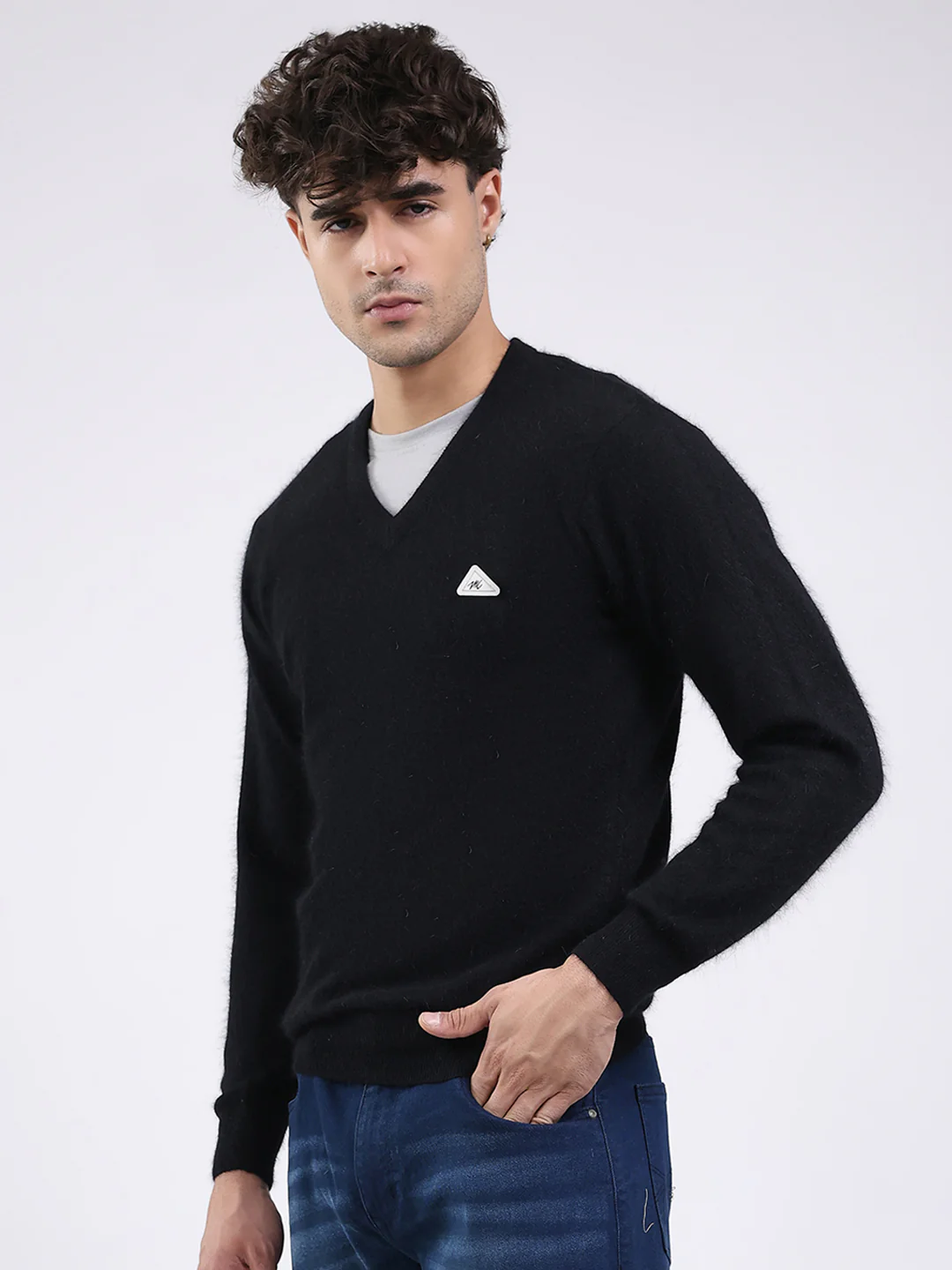Men Black Solid V Neck Full Sleeve Pullover - Image 3