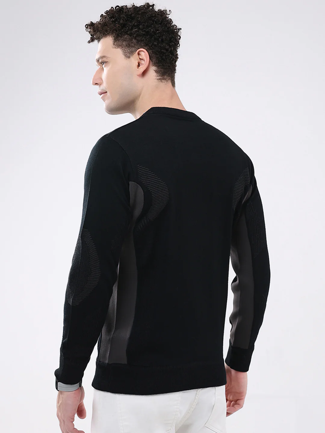Men Black Solid Round Neck Full Sleeve Pullover - Image 5