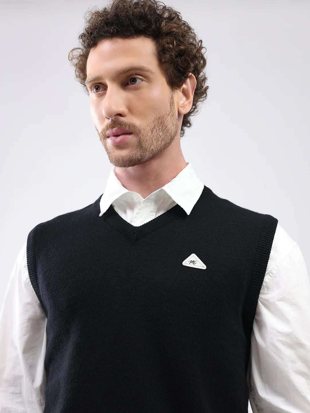 Men Black Solid V Neck Sleeveless Sweater - Image 6