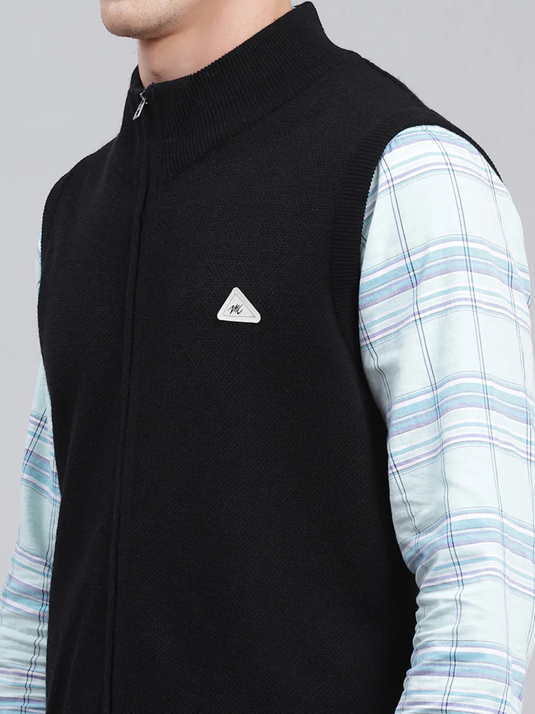 Men Black Solid Wool blend Sweater - Image 6