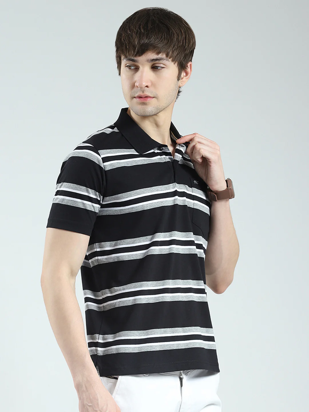 Men Black Stripe Collar Half Sleeve T-Shirt - Image 4
