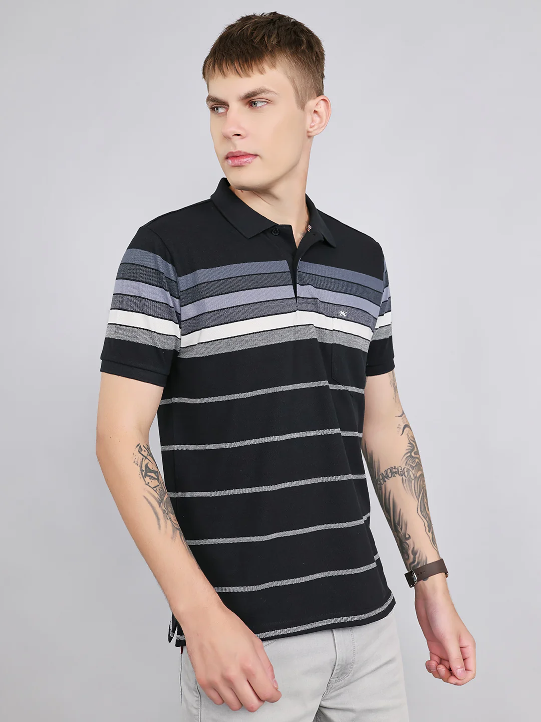 Men Black Stripe Collar Half Sleeve T-Shirt - Image 3
