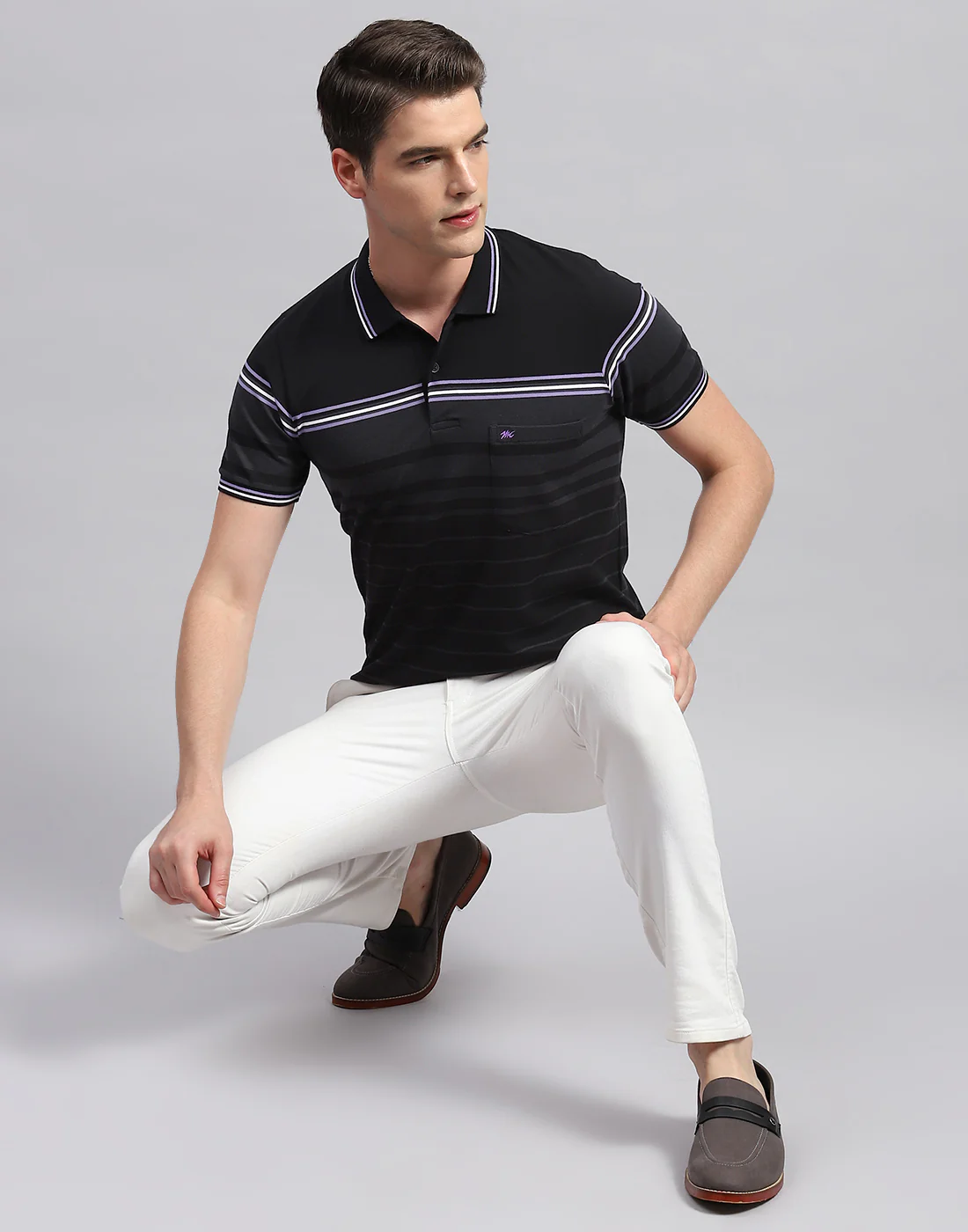 Men Black Stripe Collar Neck Half Sleeve T-Shirt - Image 2