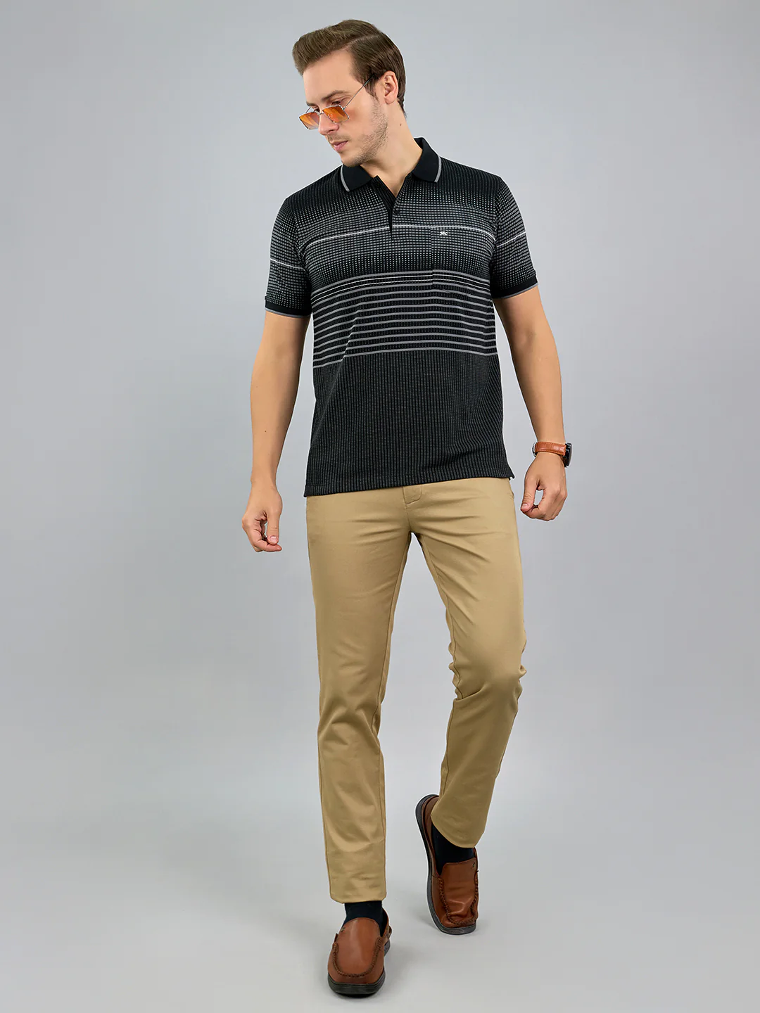 Men Black Stripe Polo Collar Half Sleeve T-Shirt - Image 7