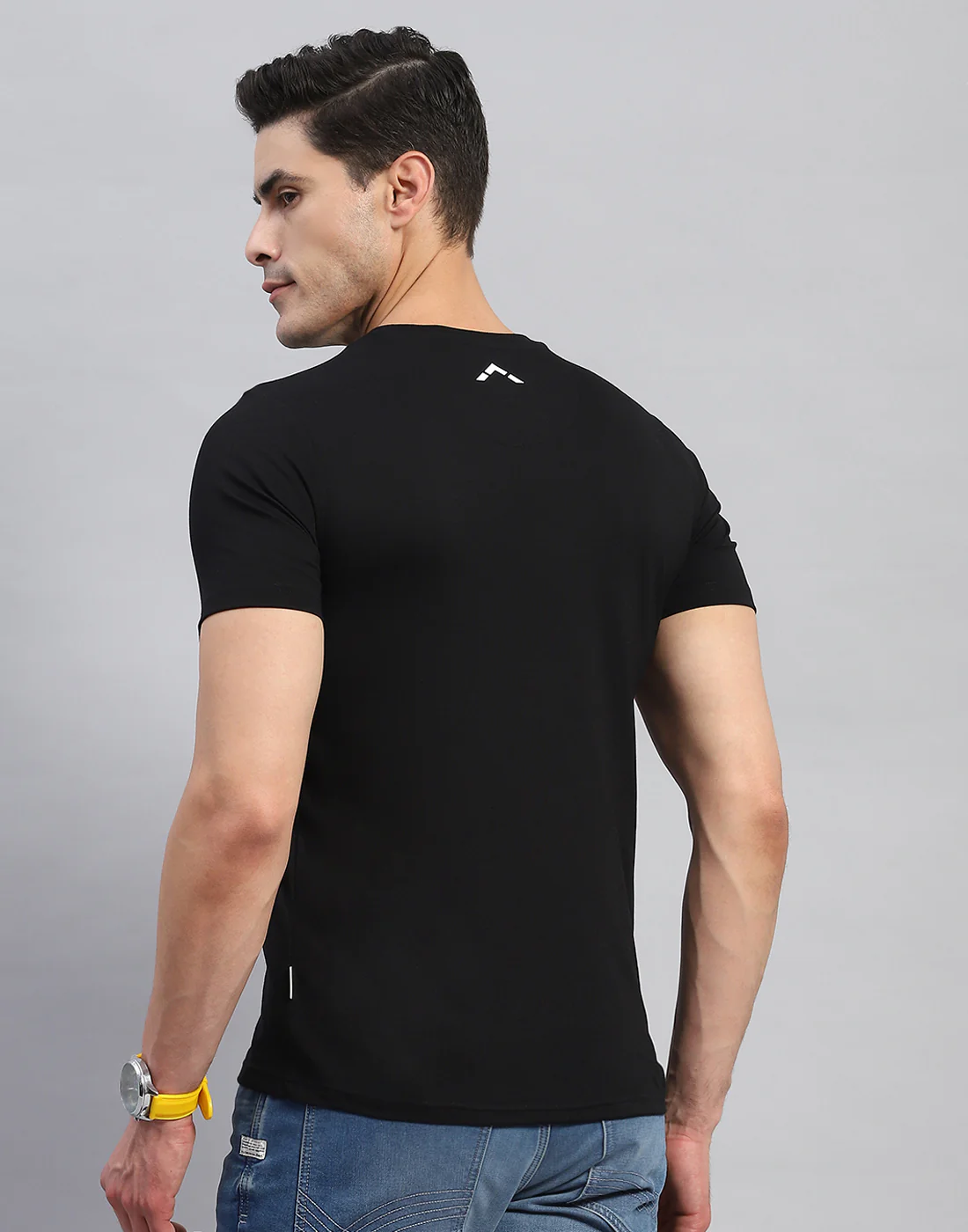 Rock.it Men Black Stripe Round Neck Half Sleeve T-Shirt - Image 5