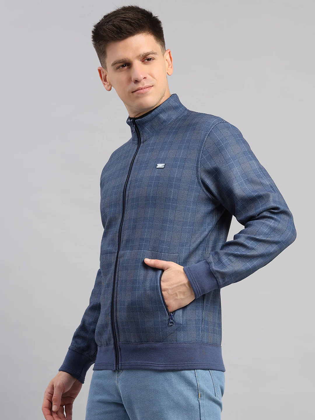 Men Blue Check Collar Full Sleeve Reversible Sweatshirt - Image 3