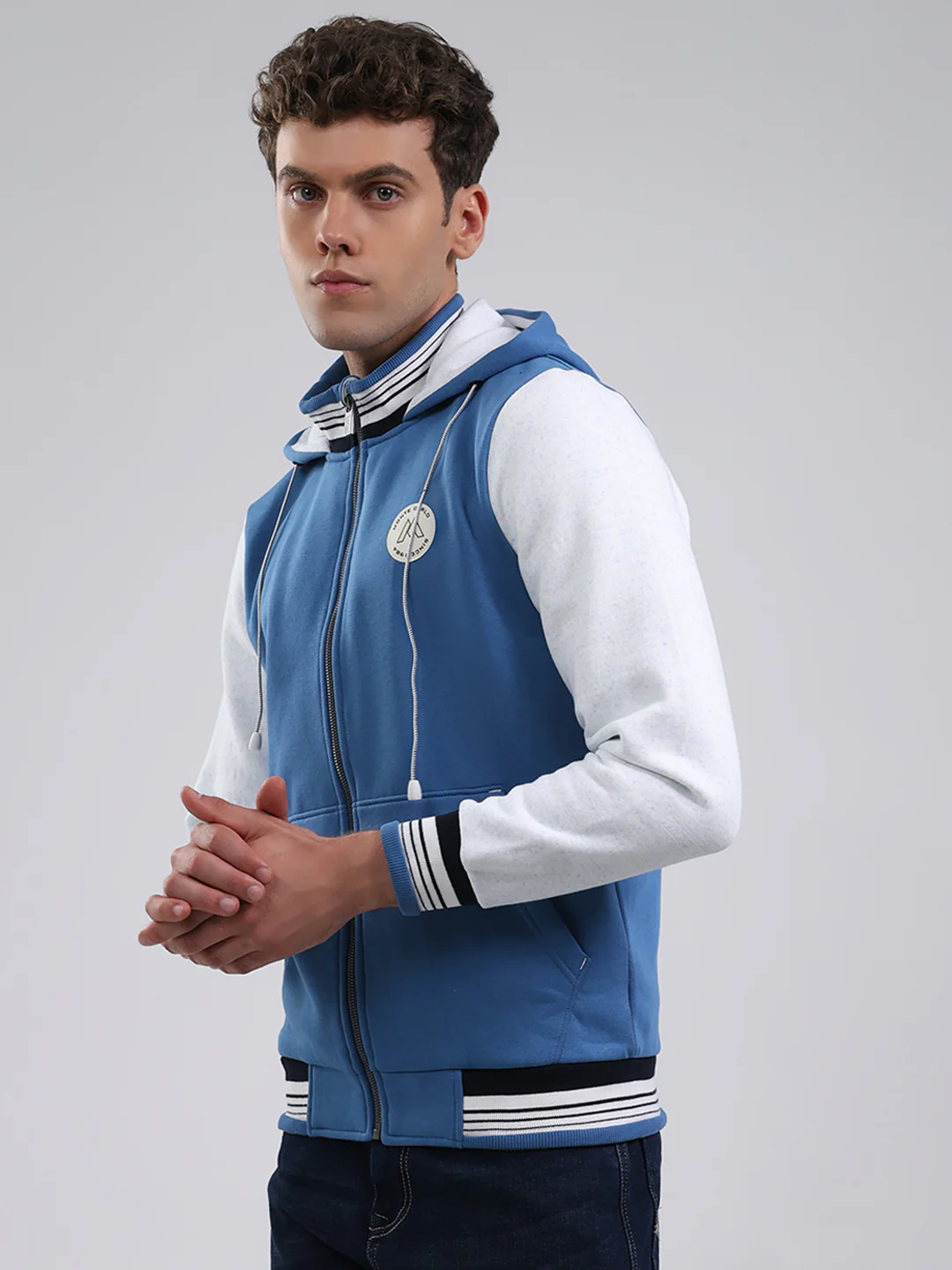 Men Blue Embroidered Hooded Full Sleeve Sweatshirt - Image 3