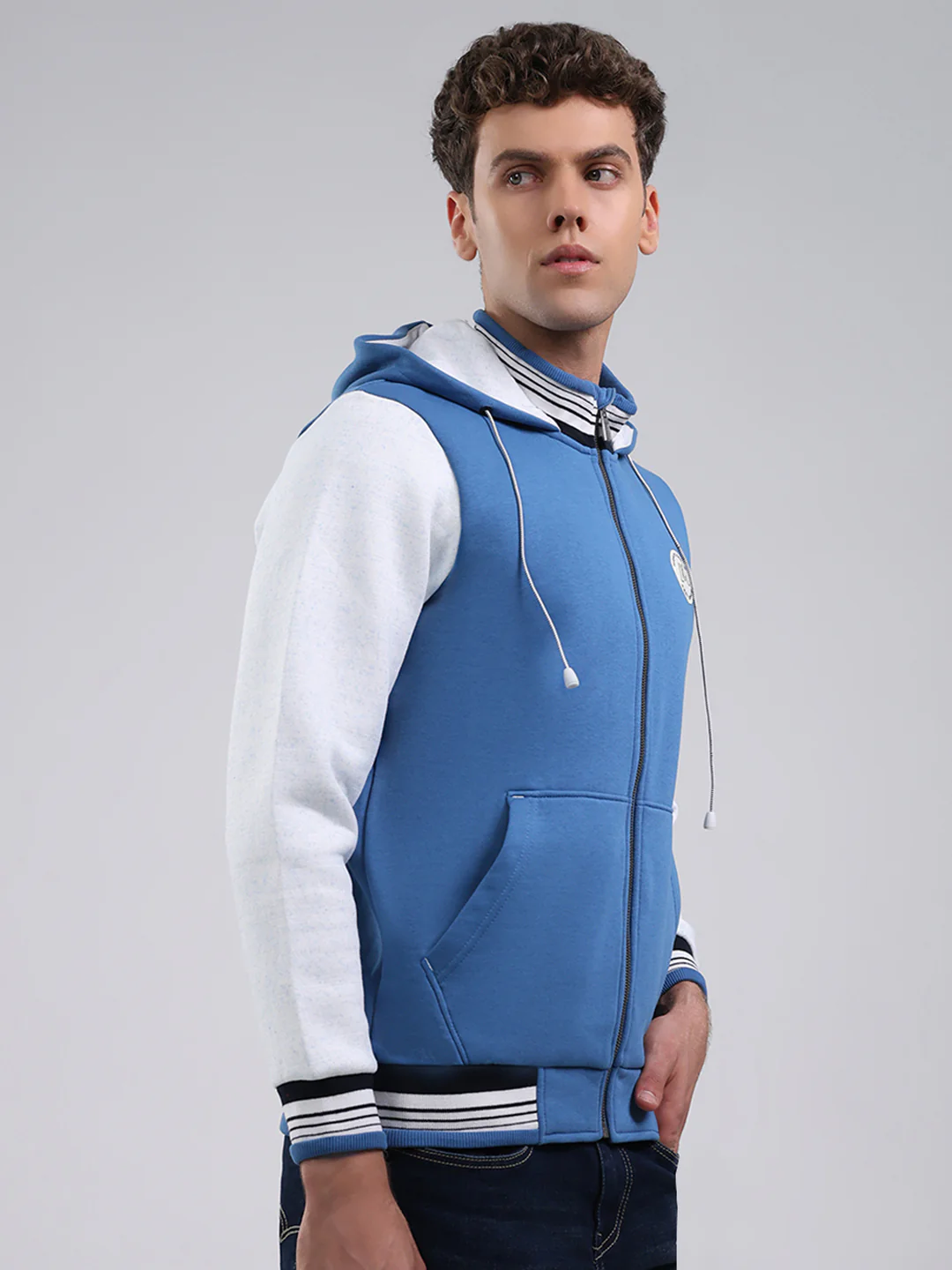 Men Blue Embroidered Hooded Full Sleeve Sweatshirt - Image 4