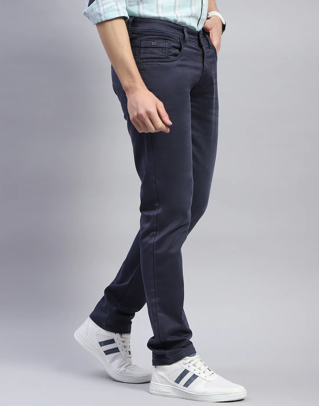 Men Blue Light Wash Narrow Fit Denim - Image 4