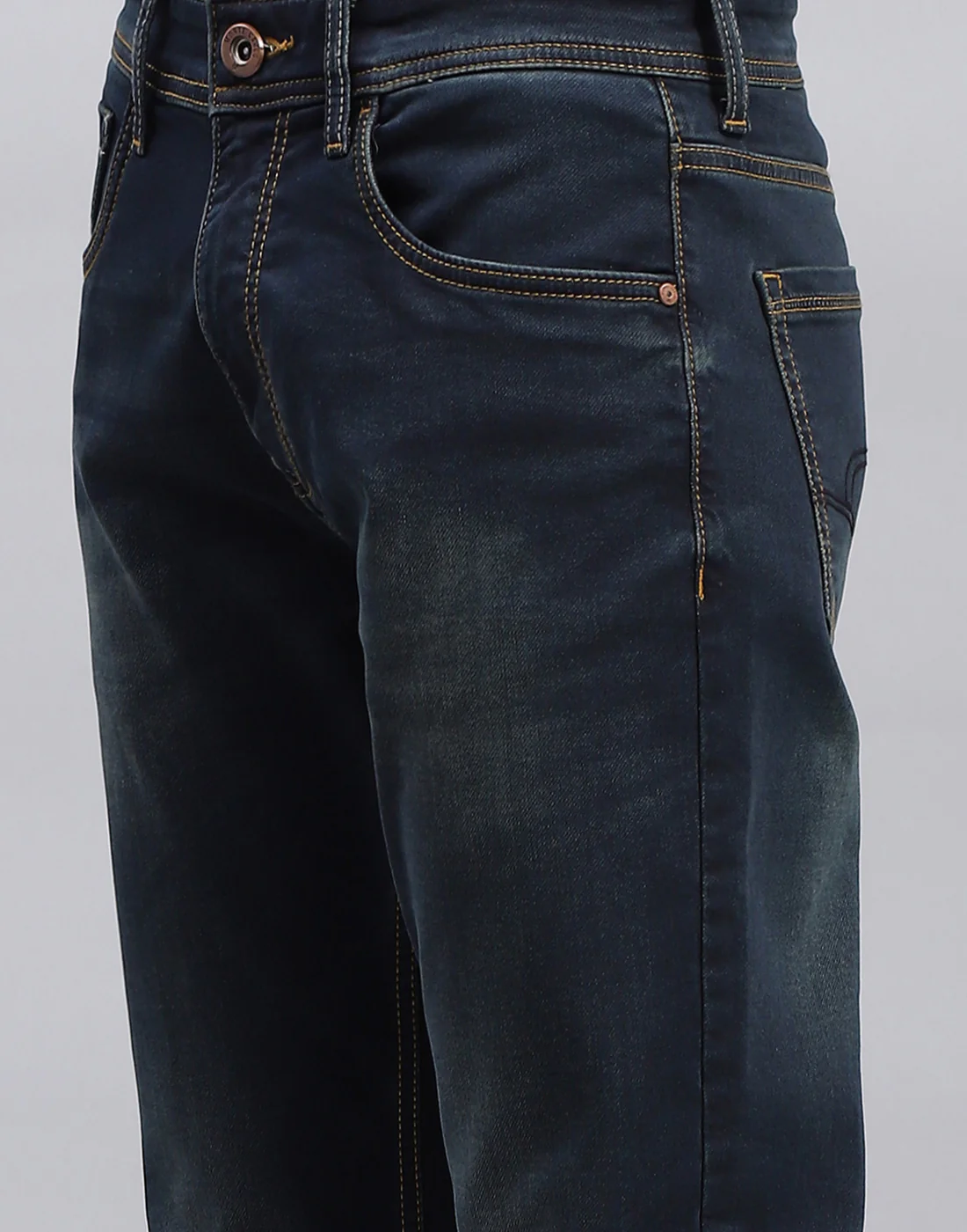 Men Blue Light Wash Straight Fit Denim - Image 6