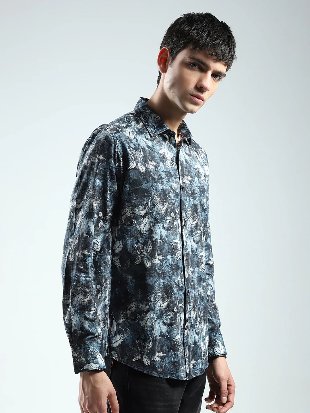 Men Blue Printed Collar Full Sleeve Shirt - Image 4