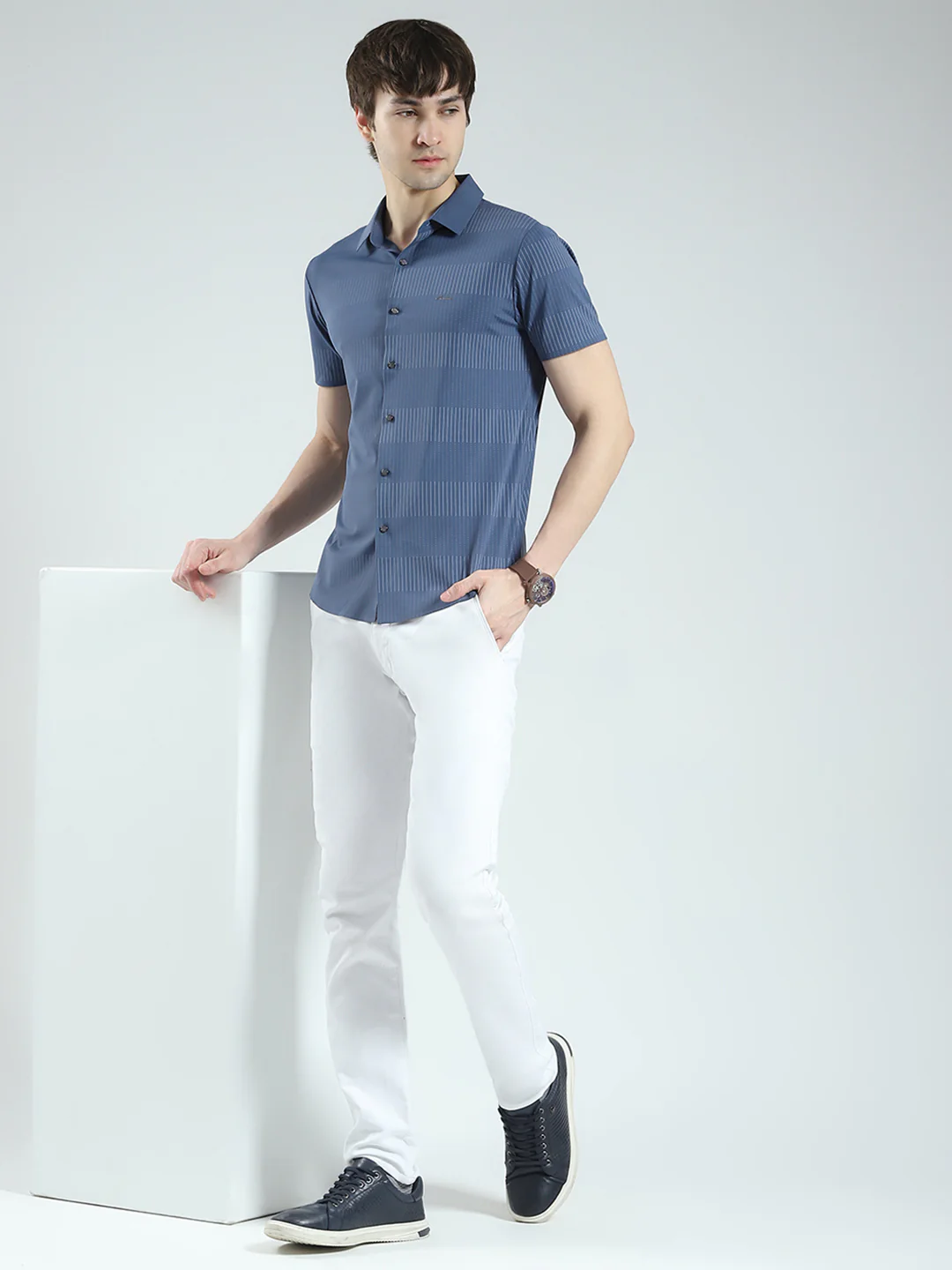 Men Blue Printed Collar Half Sleeve Shirt - Image 2