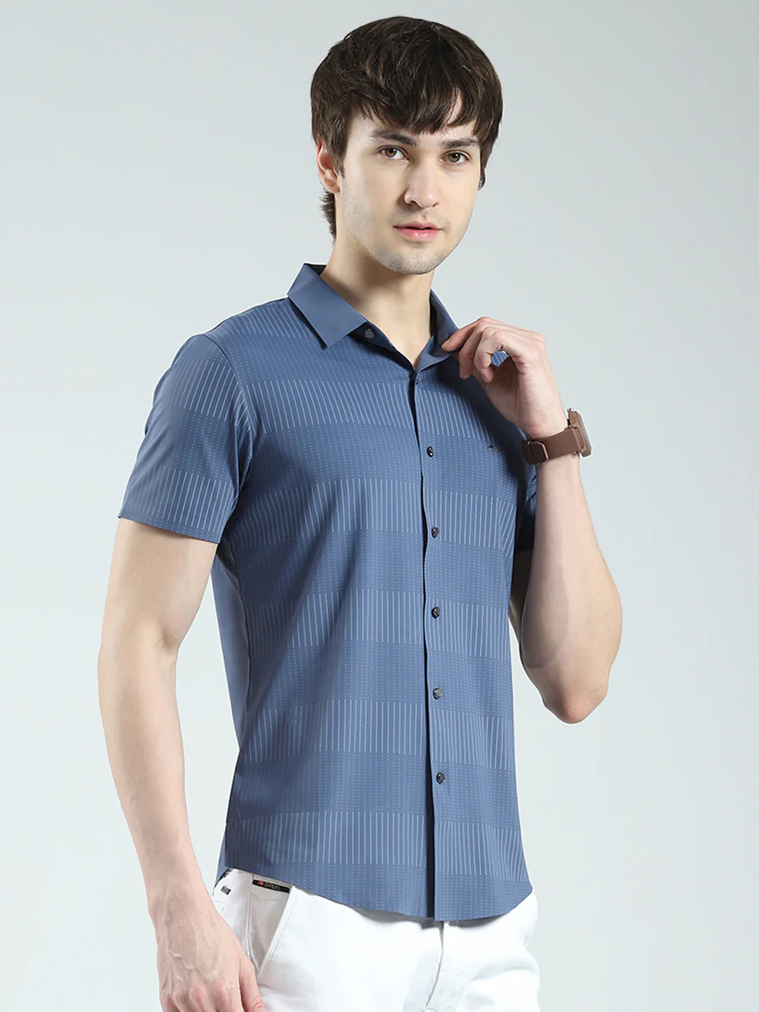 Men Blue Printed Collar Half Sleeve Shirt - Image 4