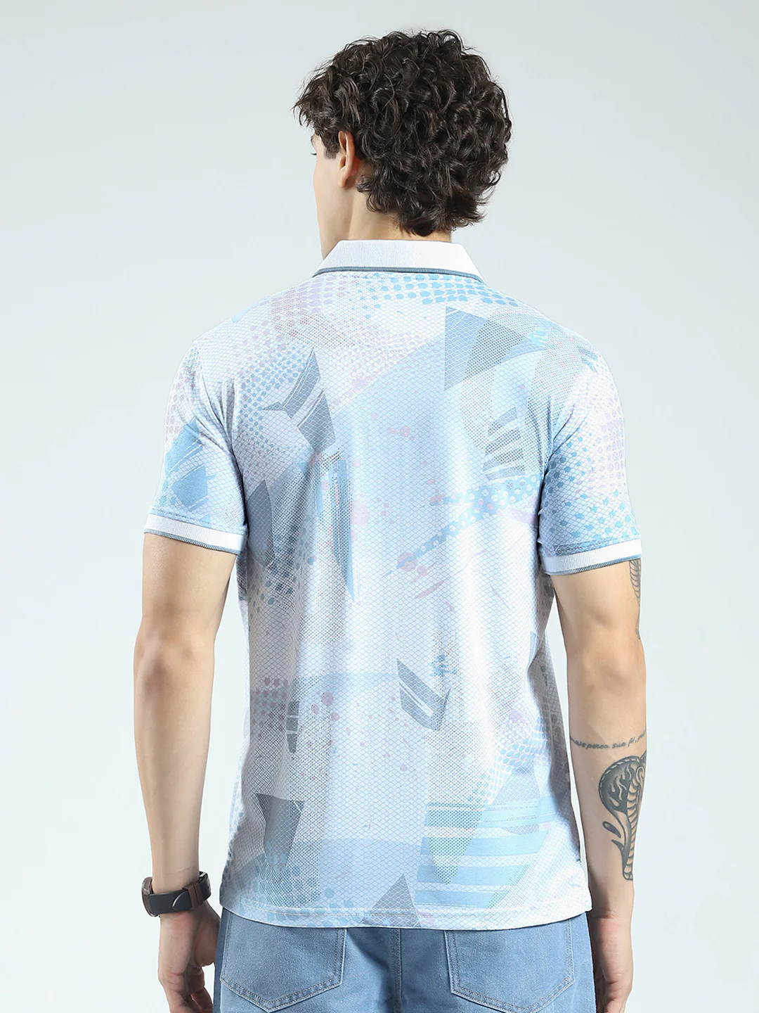 Men Blue Printed Collar Half Sleeve T-Shirt - Image 5