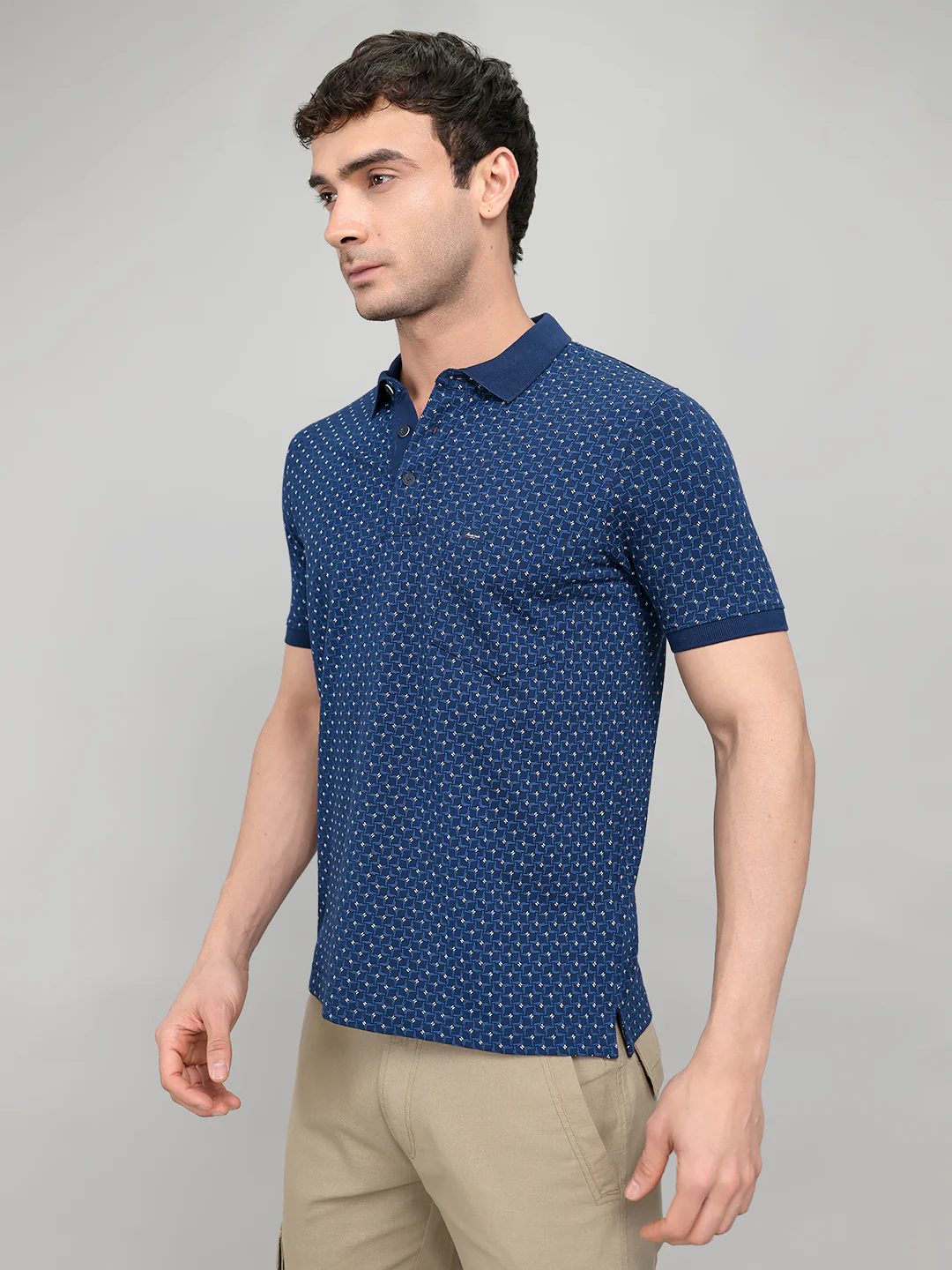 Men Blue Printed Collar Half Sleeve T-Shirt - Image 2