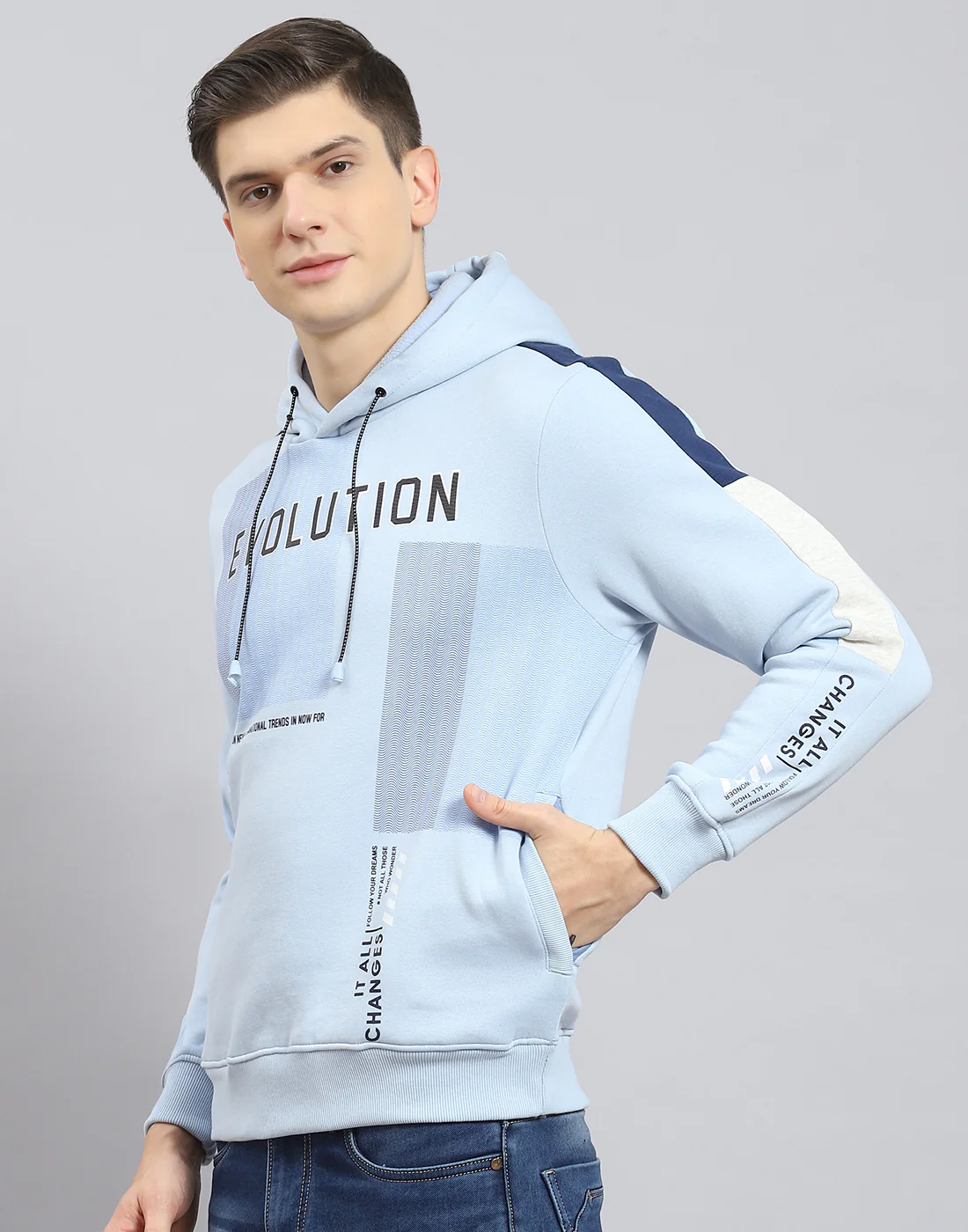 Men Blue Printed Hooded Full Sleeve Sweatshirt - Image 4