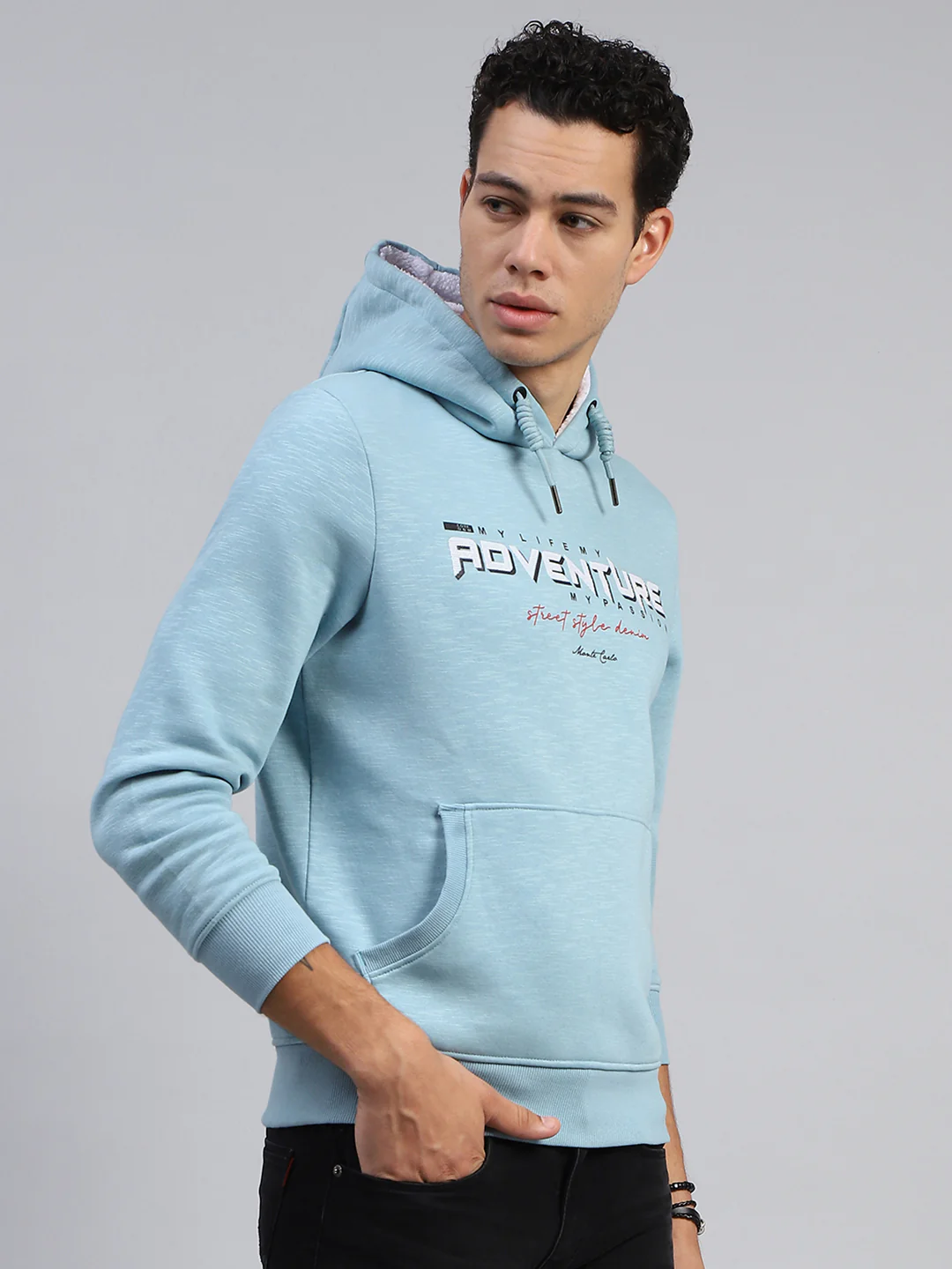 Men Blue Printed Hooded Full Sleeve Sweatshirt - Image 4