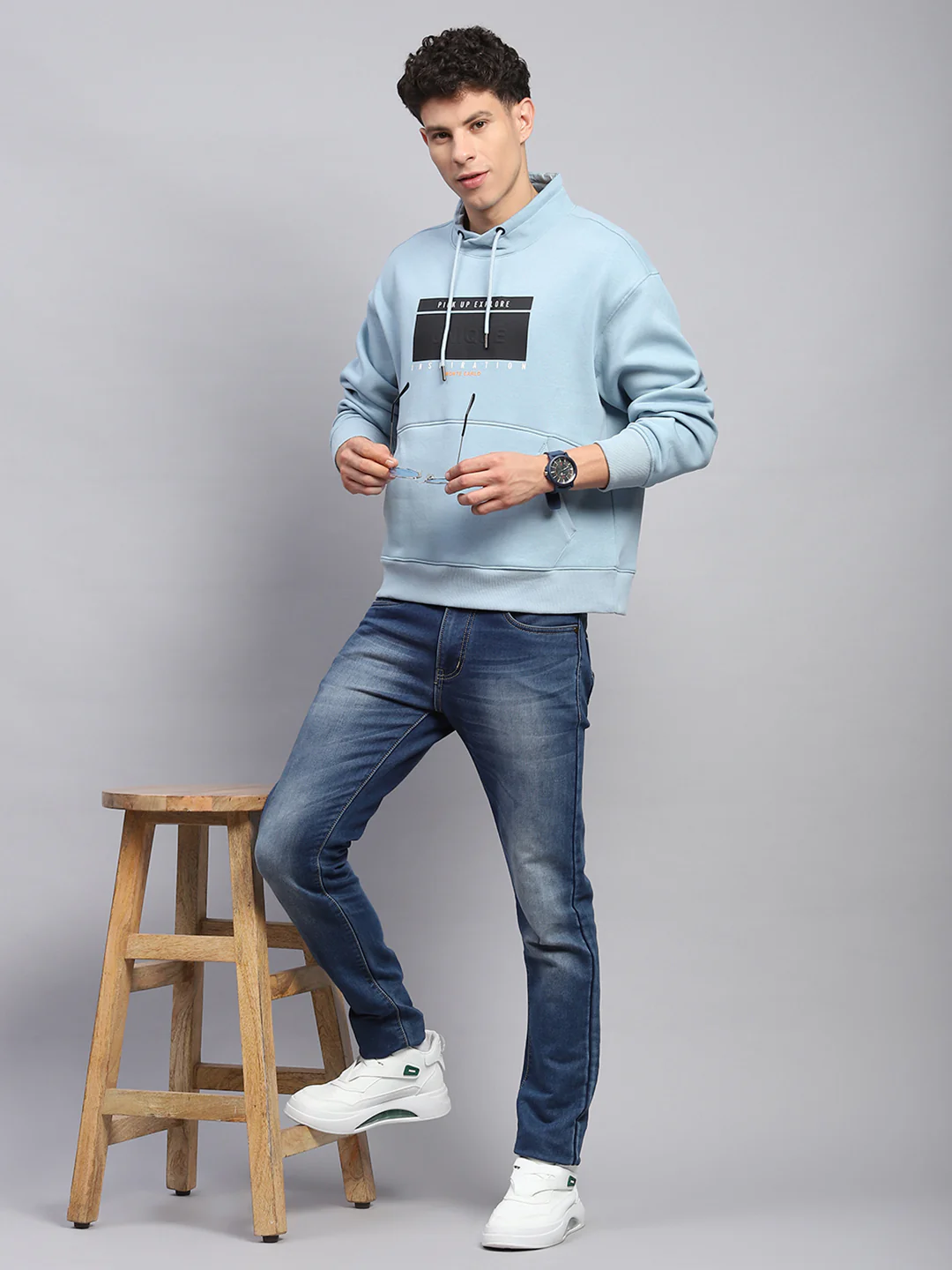 Men Blue Printed Mock Neck Full Sleeve Sweatshirt - Image 2