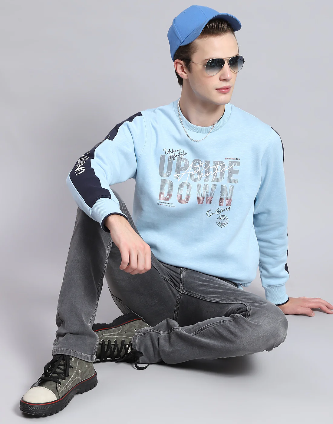Men Blue Printed Round Neck Full Sleeve Sweatshirt - Image 2