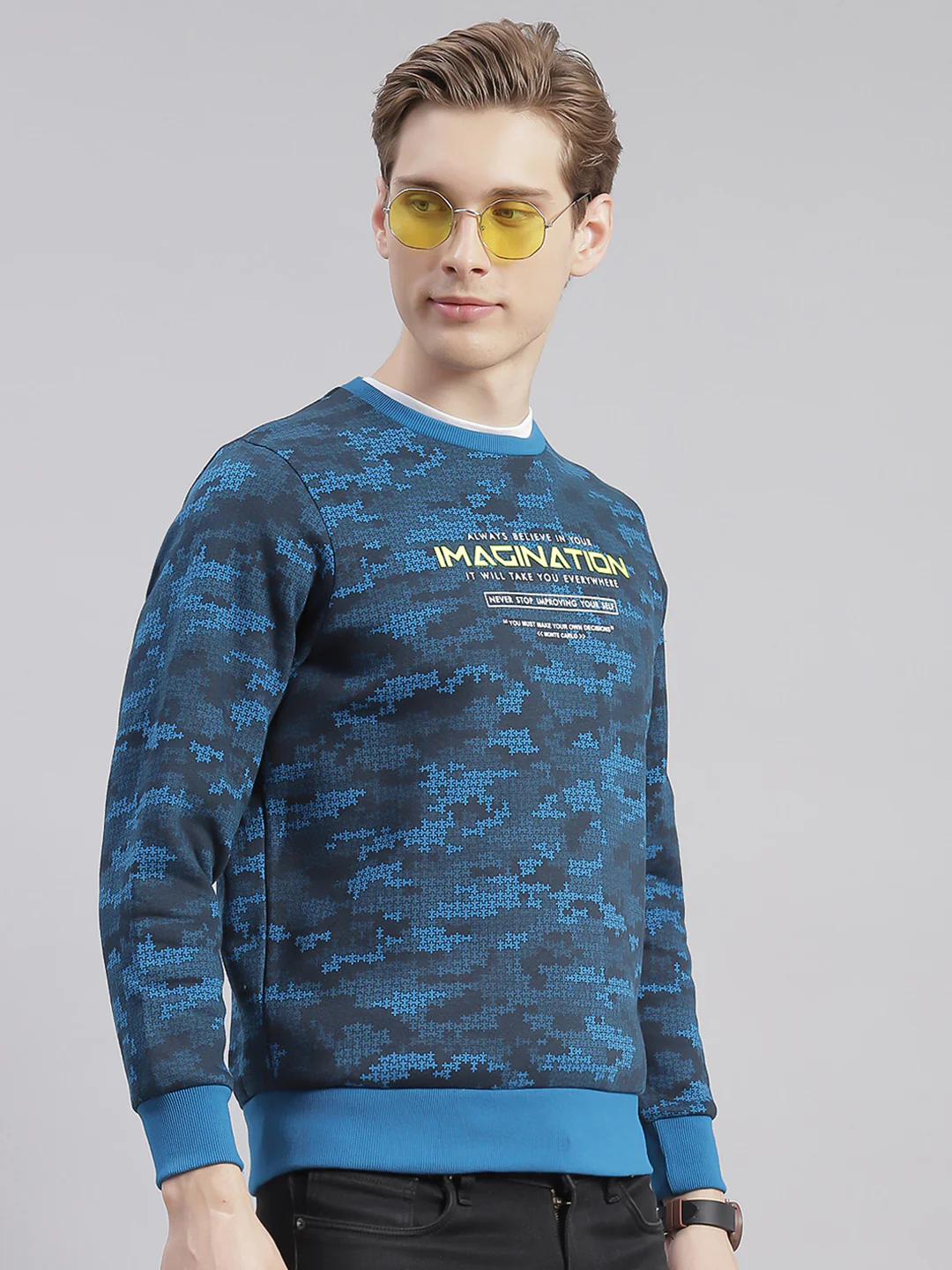 Men Blue Printed Round Neck Full Sleeve Sweatshirts - Image 5