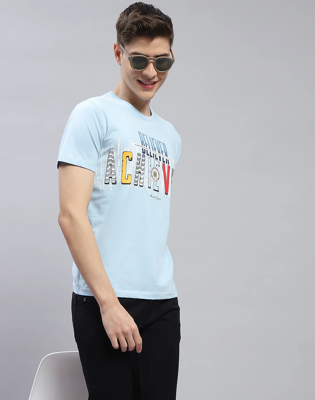 Men Blue Printed Round Neck Half Sleeve T-Shirt - Image 2