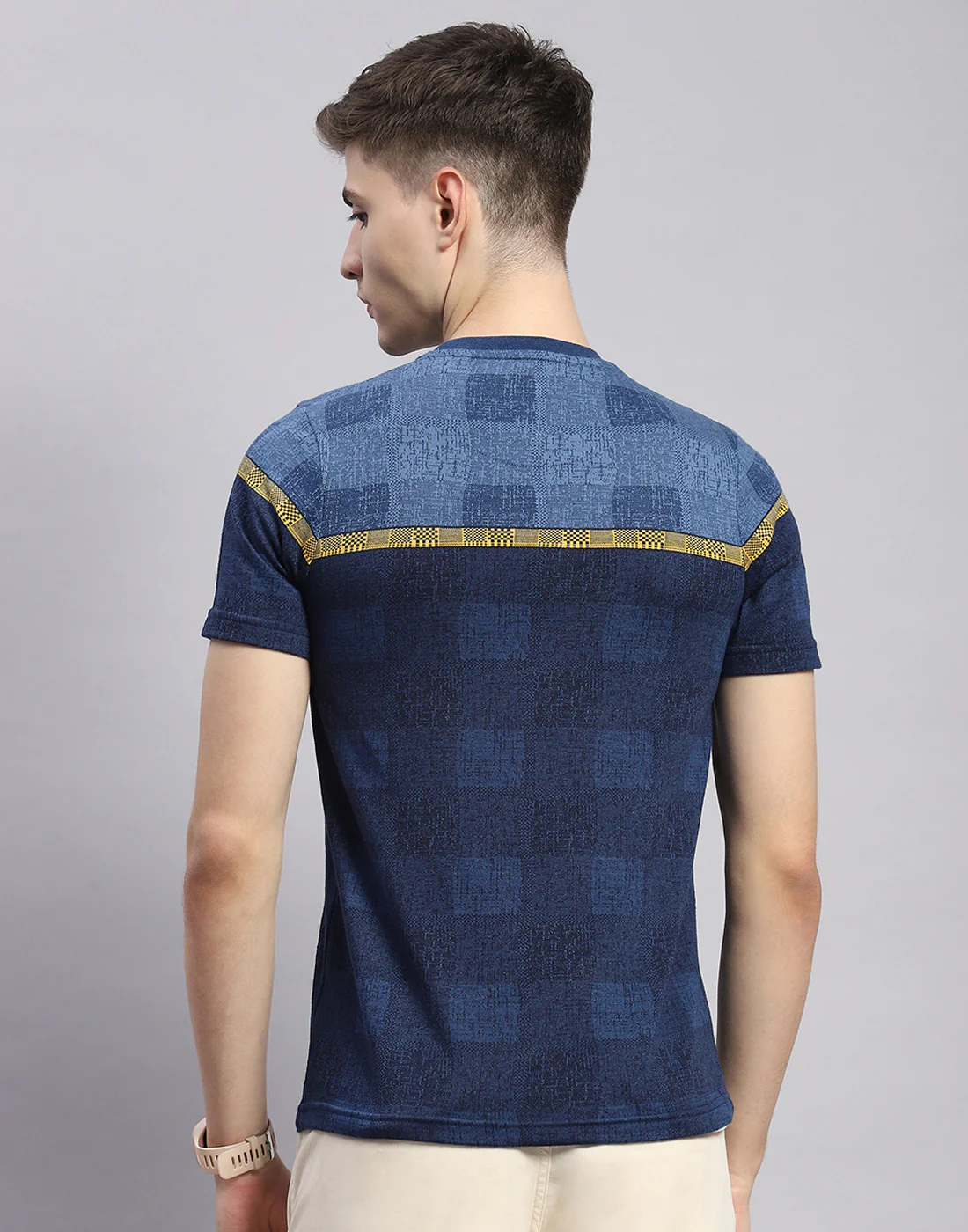 Men Blue Printed Round Neck Half Sleeve T-Shirt - Image 5