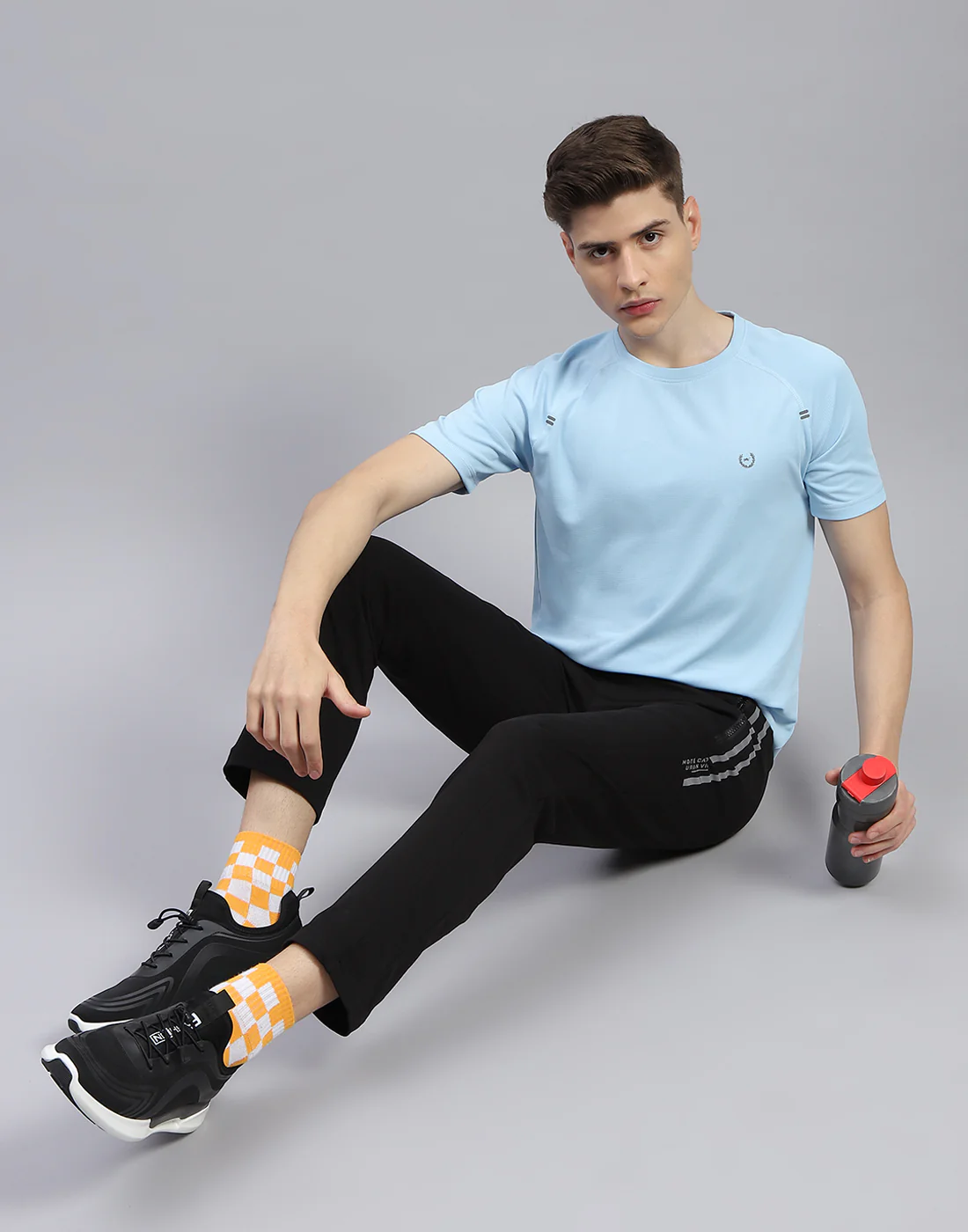 Men Blue Printed Round Neck Half Sleeve T-Shirt - Image 2