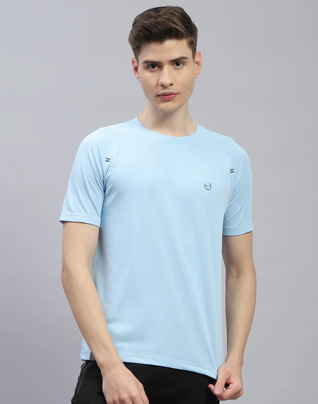 Men Blue Printed Round Neck Half Sleeve T-Shirt - Image 3