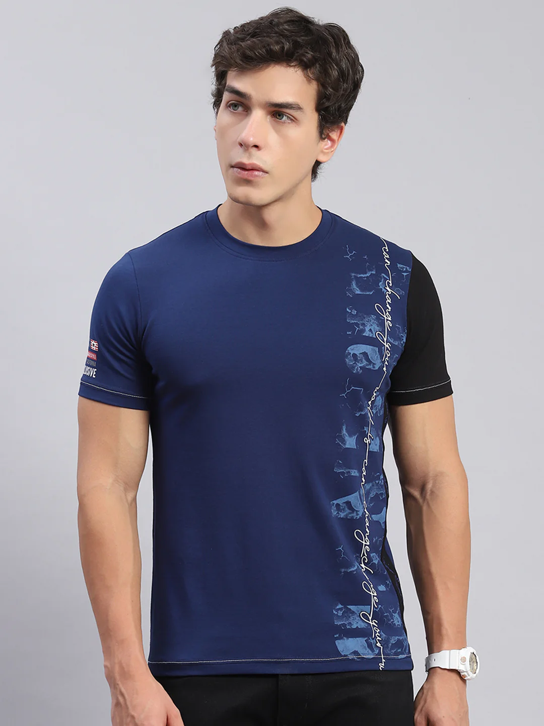 Men Blue Printed Round Neck Half Sleeve T-Shirts - Image 3