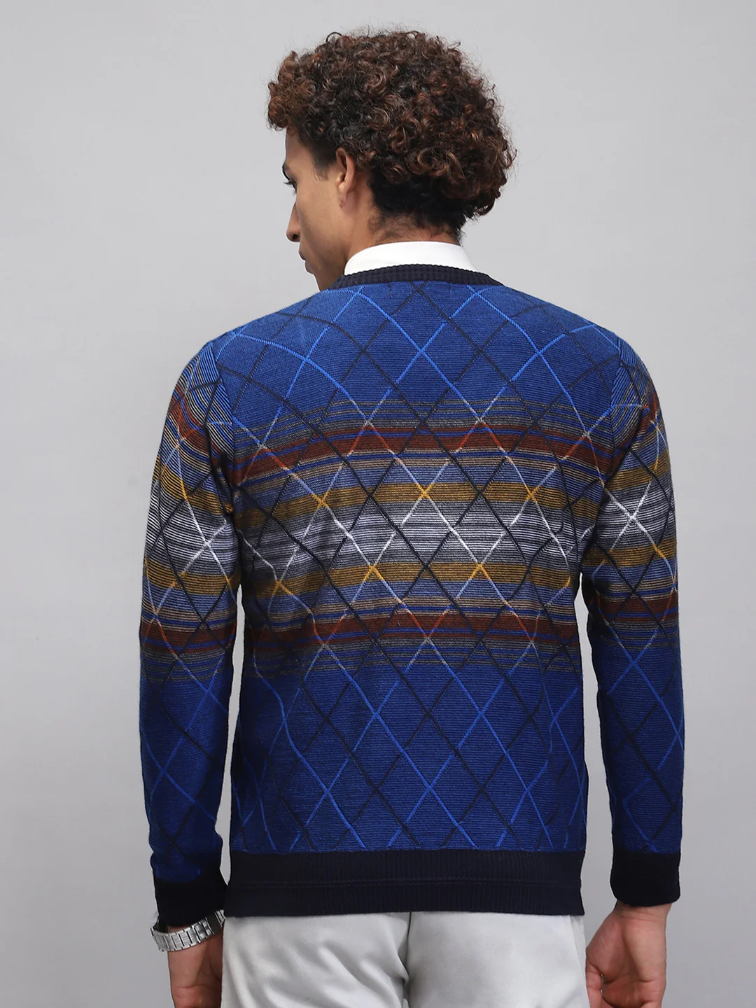 Men Blue Printed V Neck Full Sleeve Pullover - Image 5