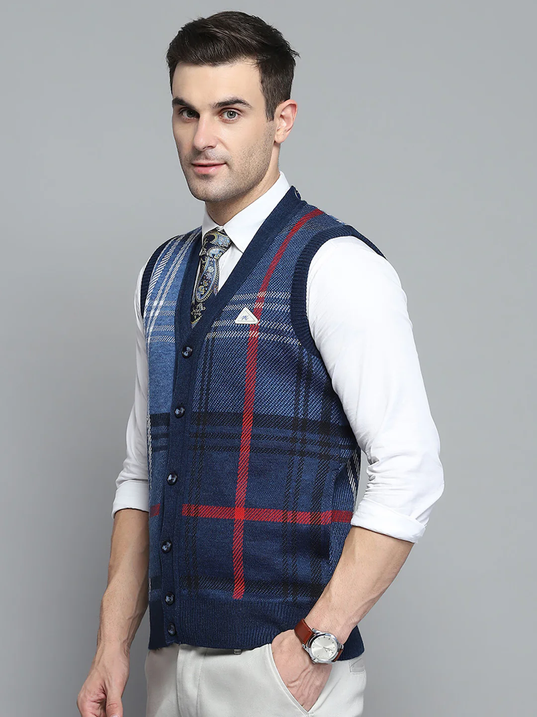 Men Blue Self Design V Neck Sleeveless Cardigan - Image 4