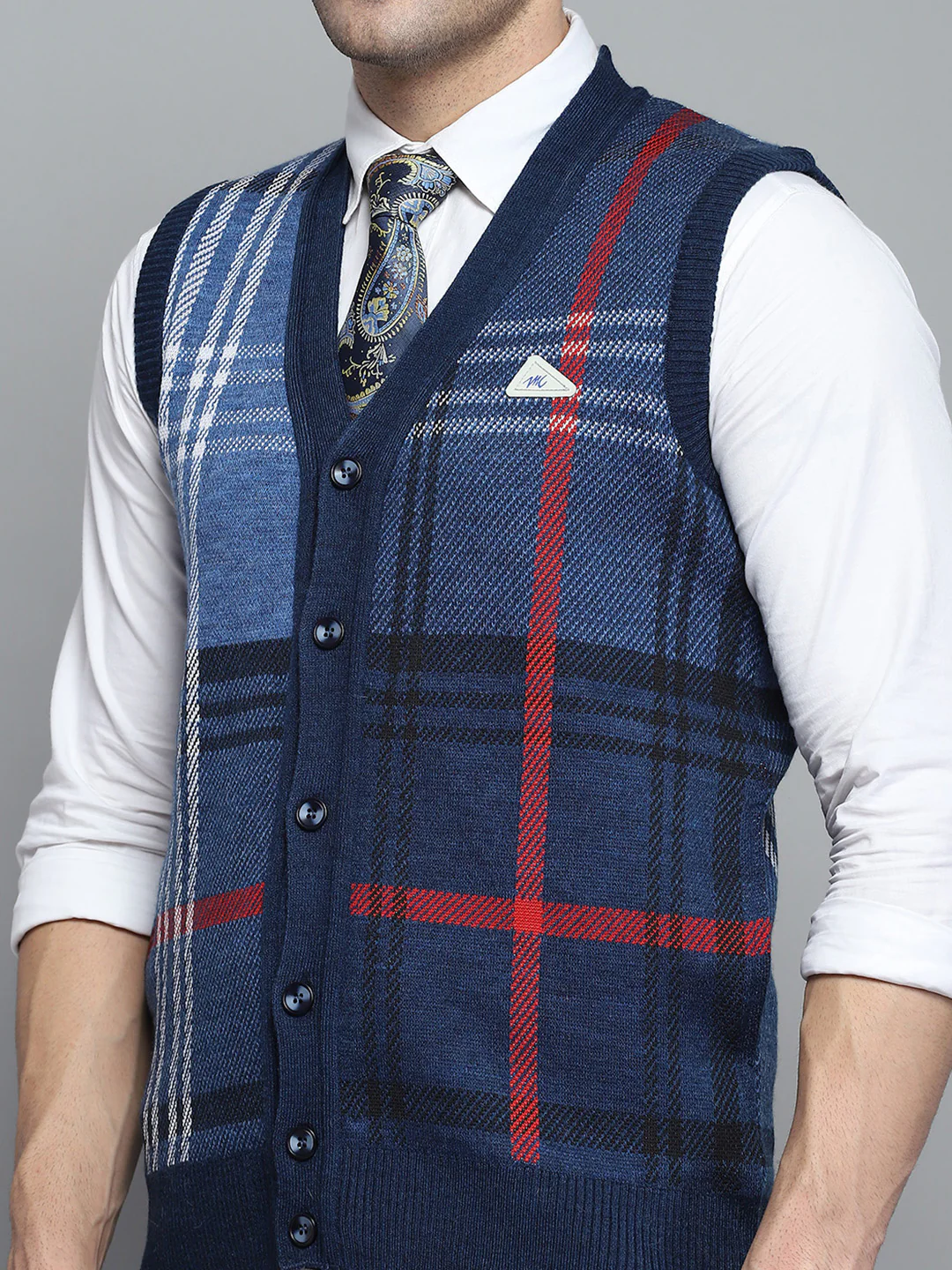 Men Blue Self Design V Neck Sleeveless Cardigan - Image 6