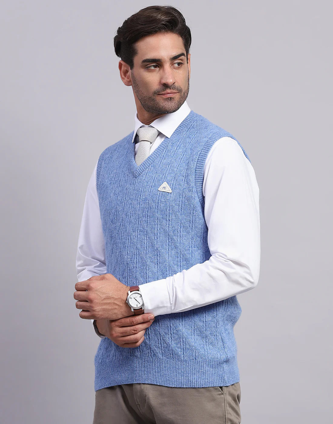 Men Blue Self Design V Neck Sleeveless Sweater - Image 3