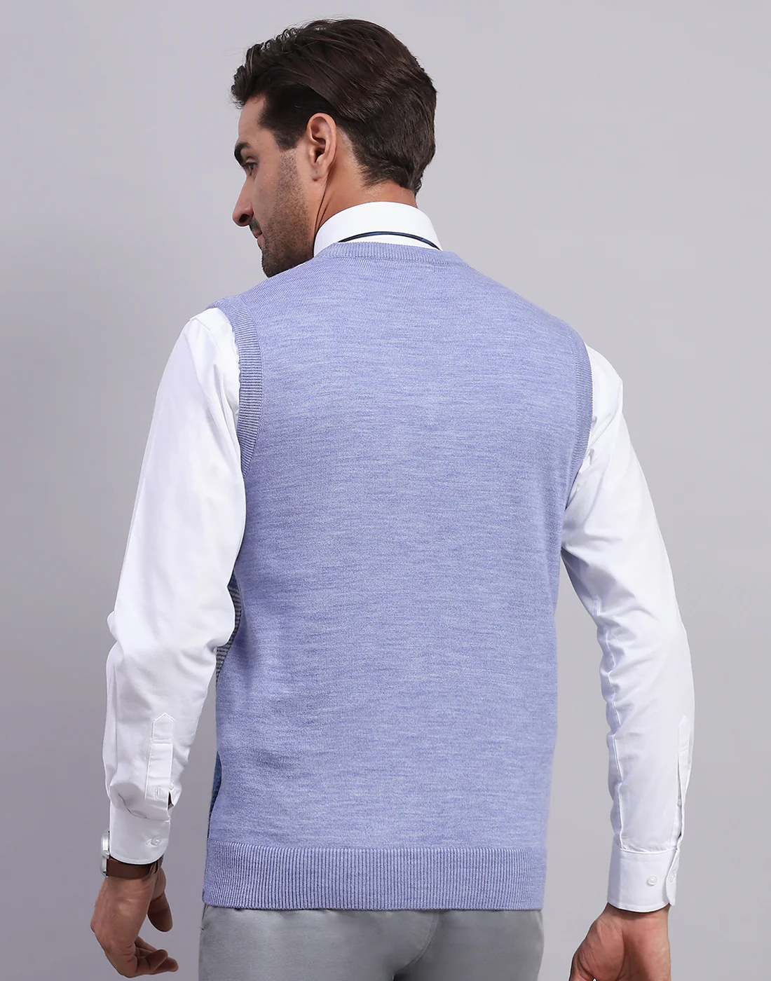 Men Blue Self Design V Neck Sleeveless Sweater - Image 5