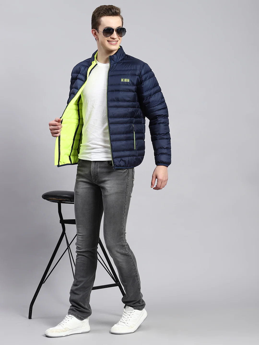 Men Blue Self Jacket - Image 2