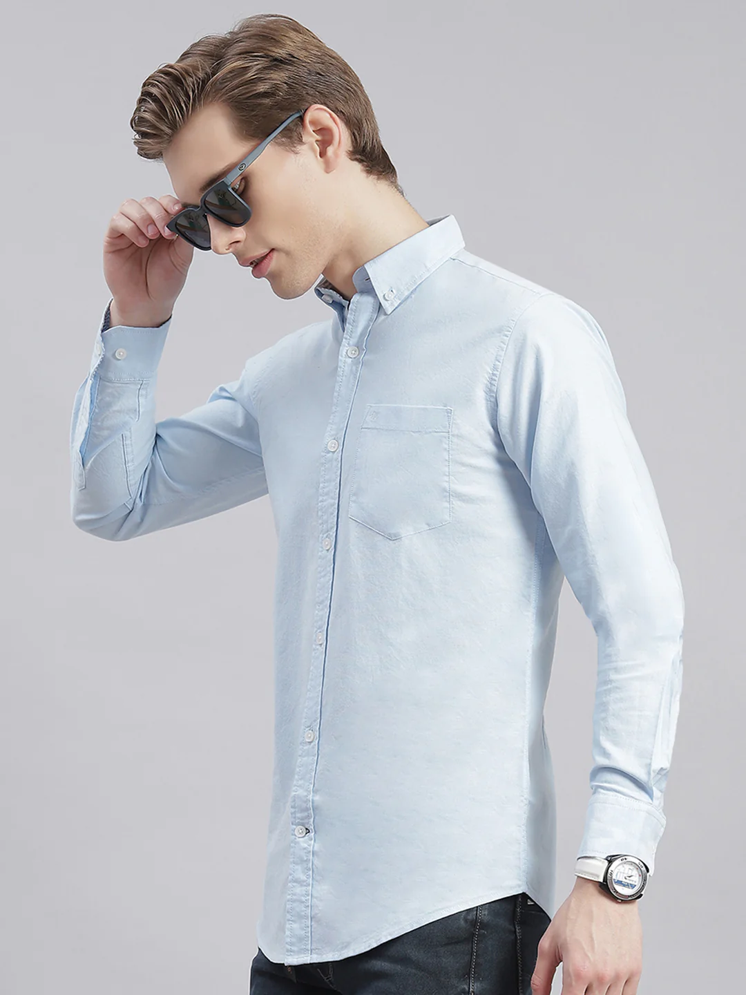 Men Blue Solid Button Down Full Sleeve Shirts - Image 3