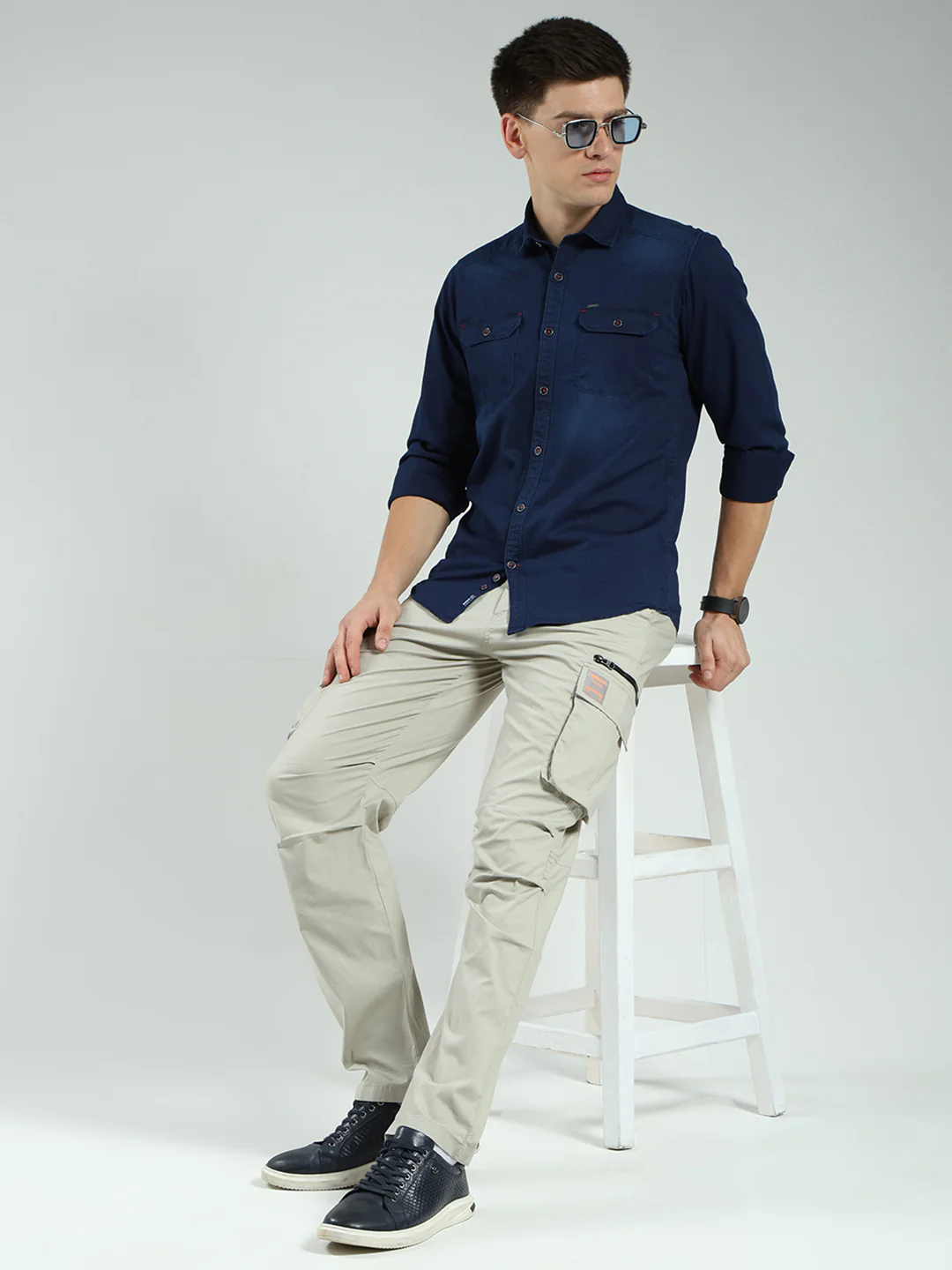 Men Blue Solid Collar Full Sleeve Shirt - Image 2