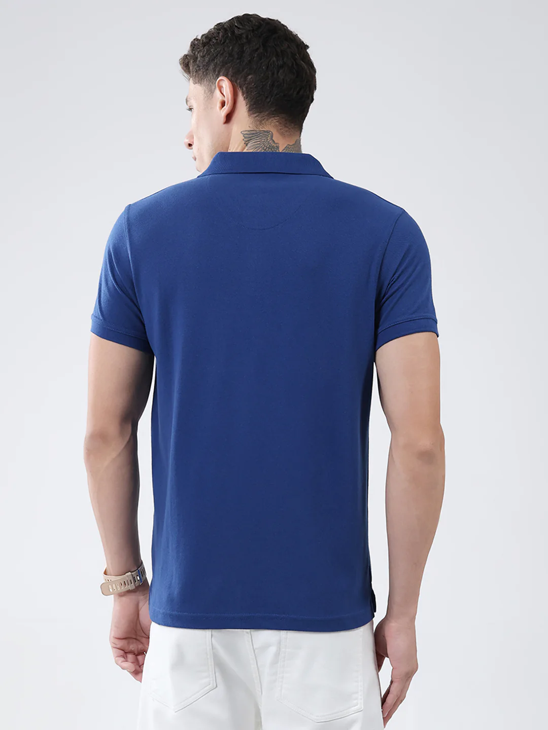 Men Blue Solid Collar Half Sleeve T-Shirt - Image 5