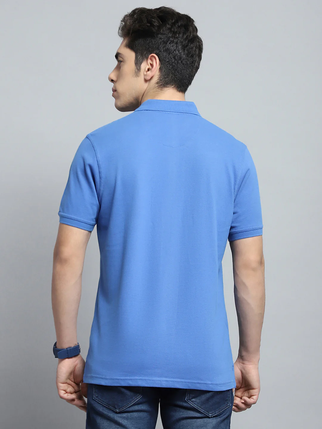 Men Blue Solid Collar Half Sleeve T-Shirt - Image 5