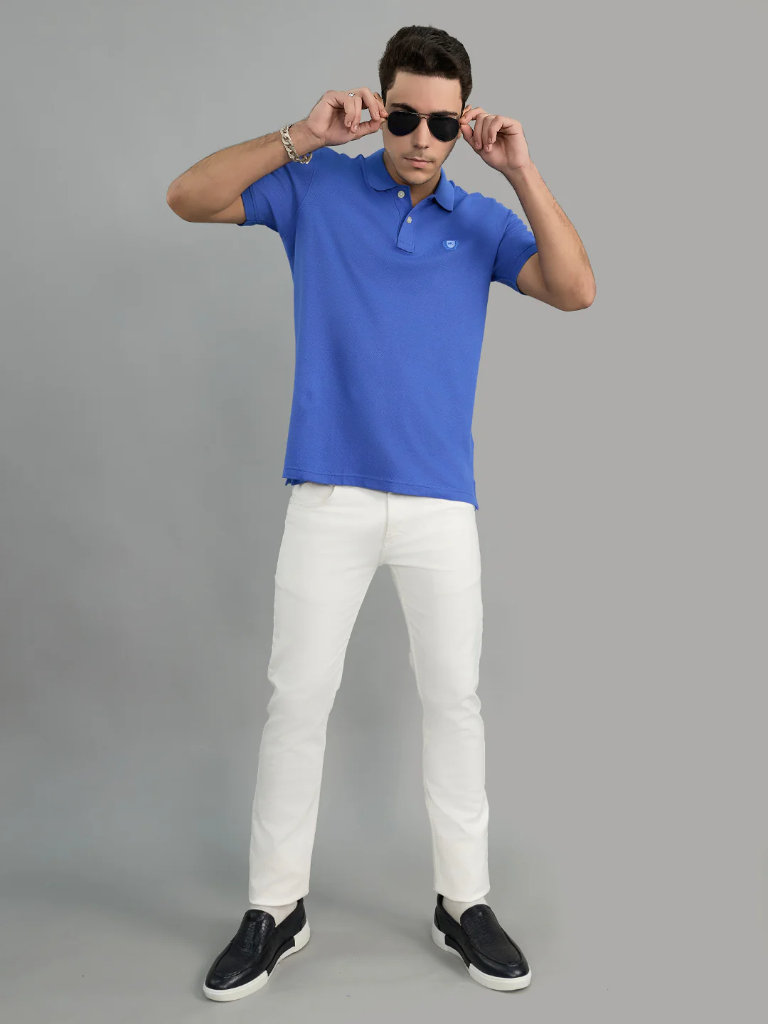 Men Blue Solid Collar Half Sleeve T-Shirt - Image 7