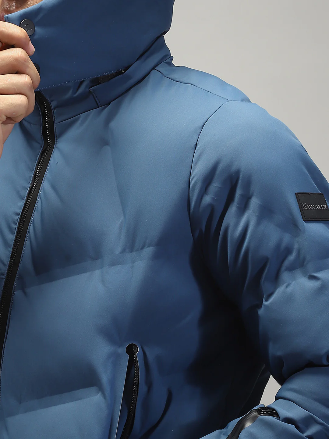 Men Blue Solid Hooded Full Sleeve Jacket - Image 7