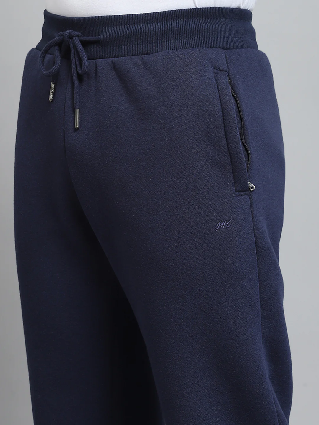 Men Blue Solid Hooded Full Sleeve Winter Tracksuit - Image 9