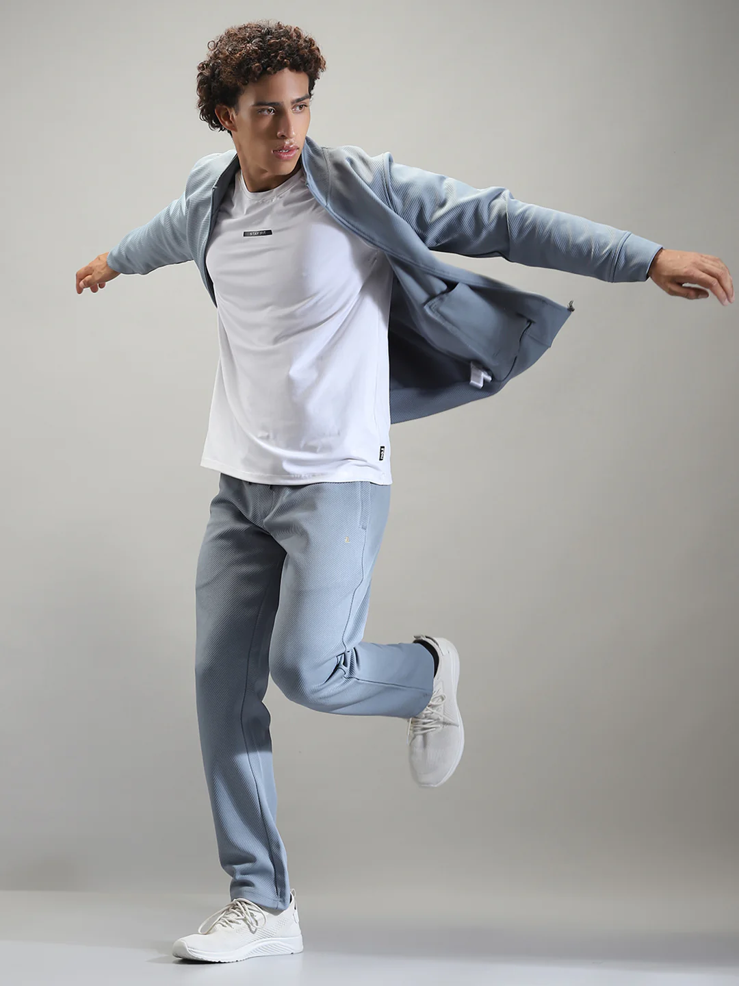 Men Blue Solid Mock Neck Full Sleeve Winter Tracksuit - Image 2