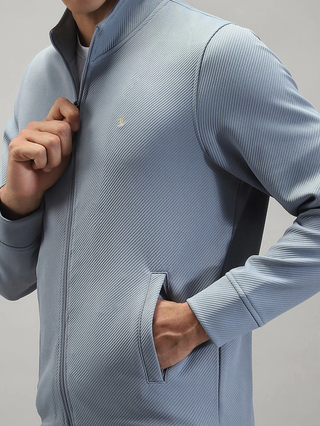 Men Blue Solid Mock Neck Full Sleeve Winter Tracksuit - Image 6