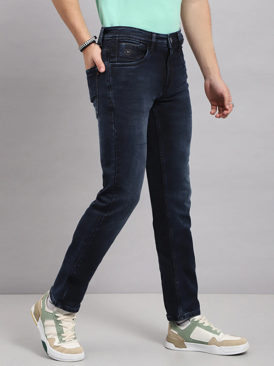 Men Blue Solid Narrow Fit Denim - Image 4